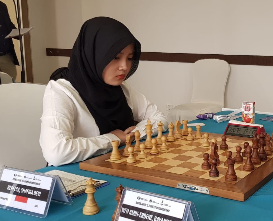 Herfesa Shafira Devi Amankan Tiket Piala Dunia 2025 Usai Juarai Asian Zone 3.3 Chess Championship 2025