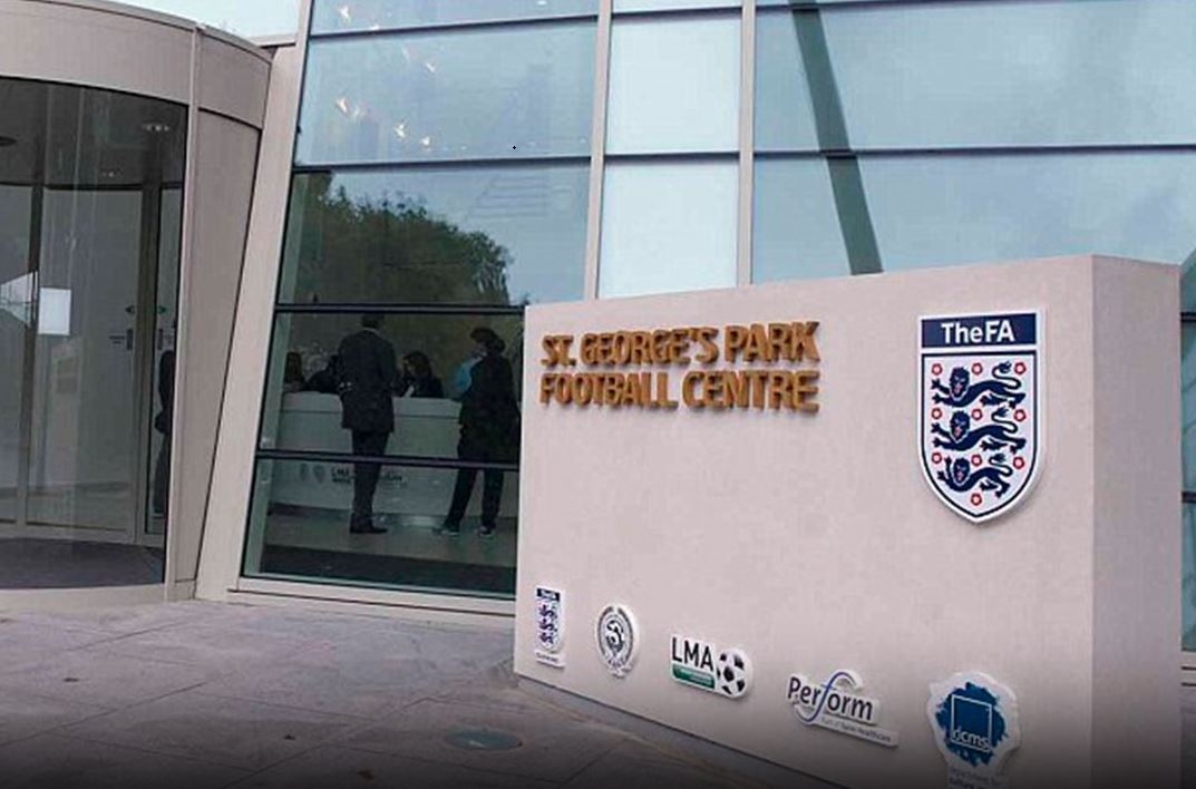 Asosiasi Sepakbola Inggris Larang Pemain Transgender Terlibat di Sepakbola Putri