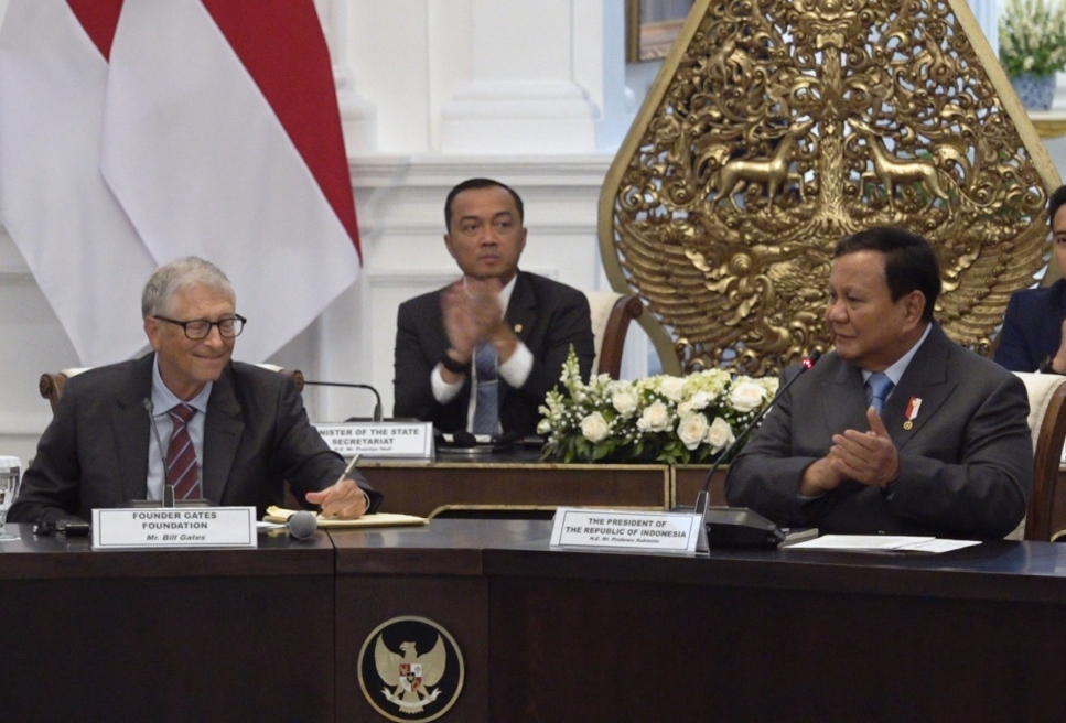 Prabowo Anugerahkan Bintang Kehormatan kepada Bill Gates atas Dedikasi Kemanusiaan