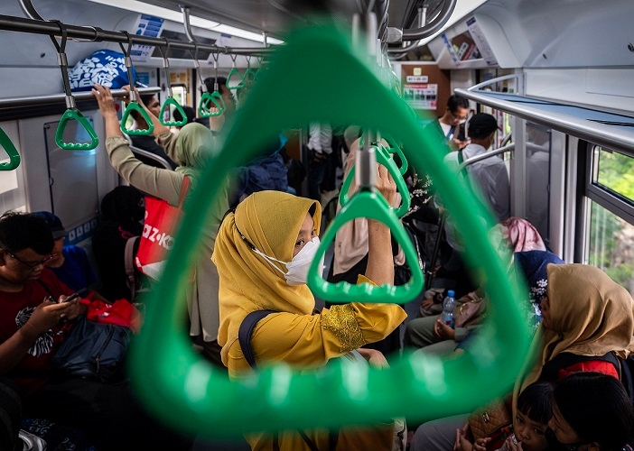 KRL Baru Buatan China Sudah Beroperasi, Berikut Jadwal Perjalanannya