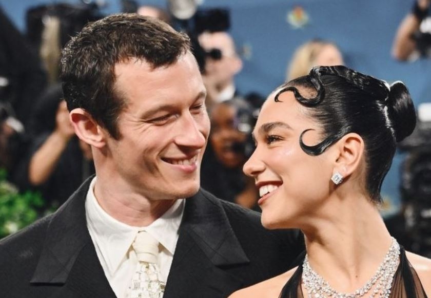 Kabar Bahagia! Dua Lipa & Callum Turner Bertunangan, Yuk Simak Kisah Cintanya