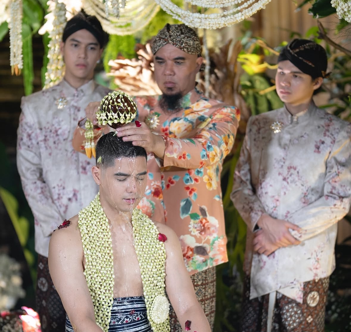 Gelar Ngunduh Mantu, Ahmad Dhani Masih Berharap Maia Estianty Hadir 