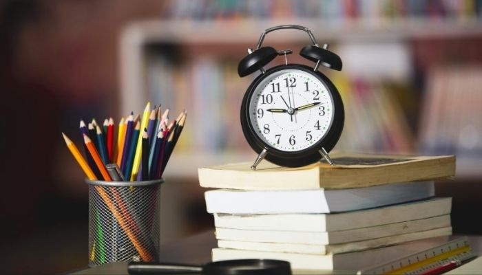 Sebutkan Dua Strategi Utama dalam Menginternalisasi Nilai dalam Pembelajaran: Jawaban PPG 2025