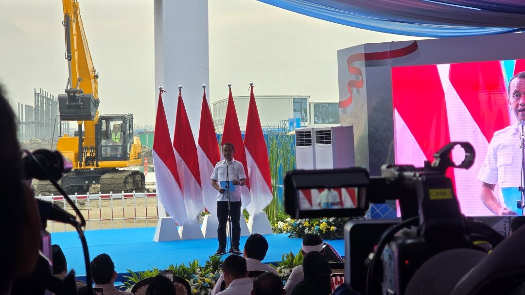 Groundbreaking Pabrik Baterai EV CATL, Bahlil Serukan Diversifikasi Hilirisasi Selain Tambang