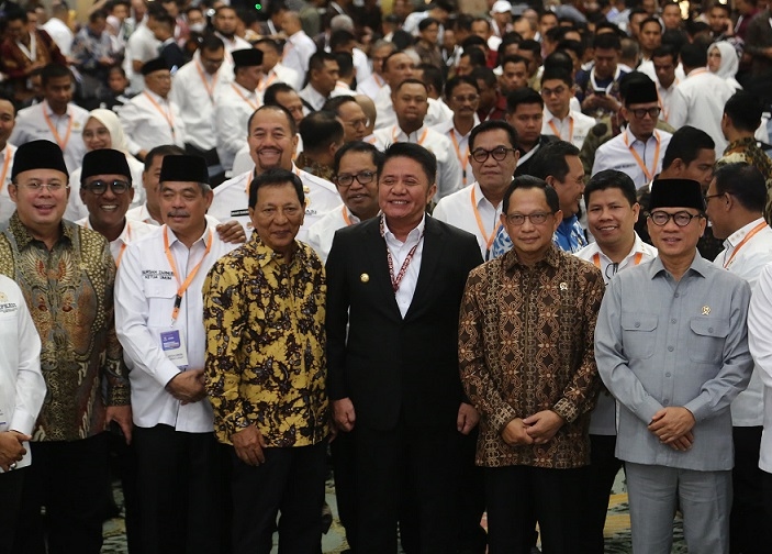 Gubernur Herman Deru Hadiri Pelantikan Apkasi Periode 2025-2030, Tegaskan Sinergi Daerah dan Pusat Kian Solid