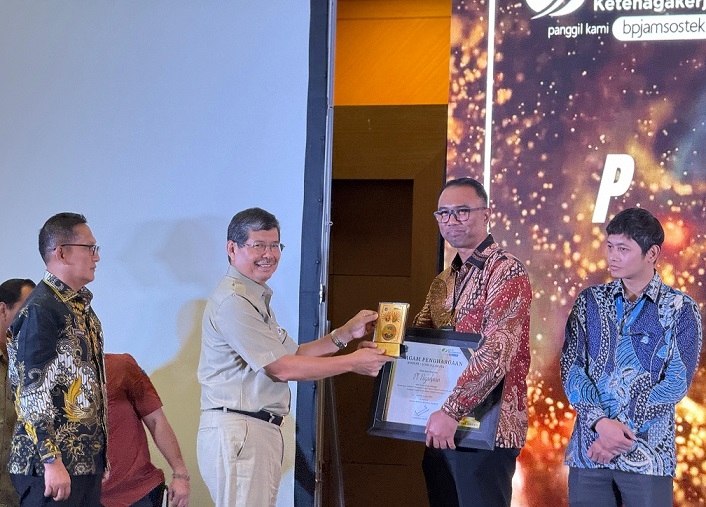 Bukti Nyata Komitmen Perlindungan Tenaga Kerja dan Keberlanjutan Perusahaan, PT Pegadaian Raih Paritrana Award 2025