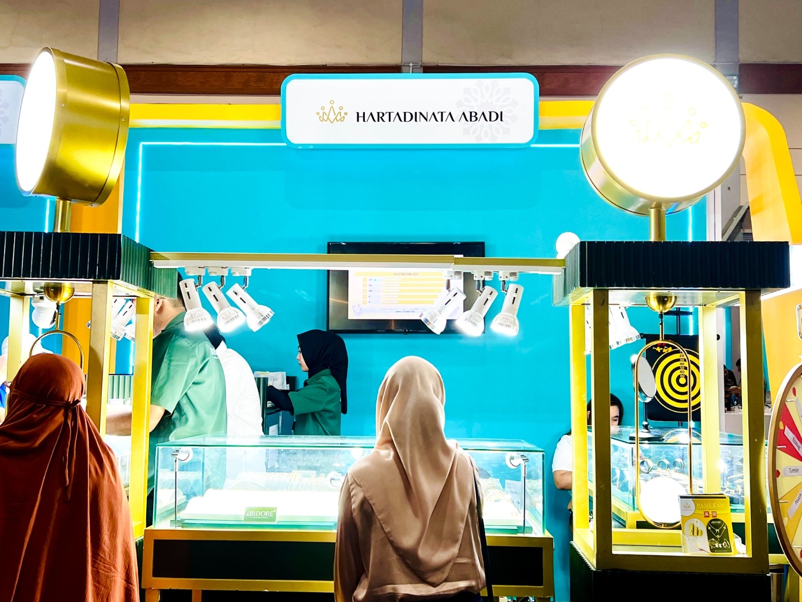 Bank Mandiri Perpanjang Jatuh Tempo Kredit Modal Kerja ke HRTA dan Anak Usaha