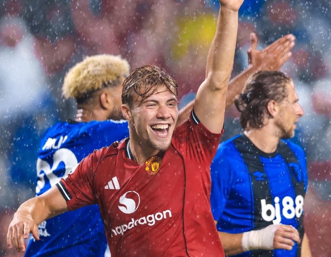 Cetak Gol ke gawang AFC Bournemouth, Sinyalemen Rasmus Hojlund Pertahankan Posisi di MU