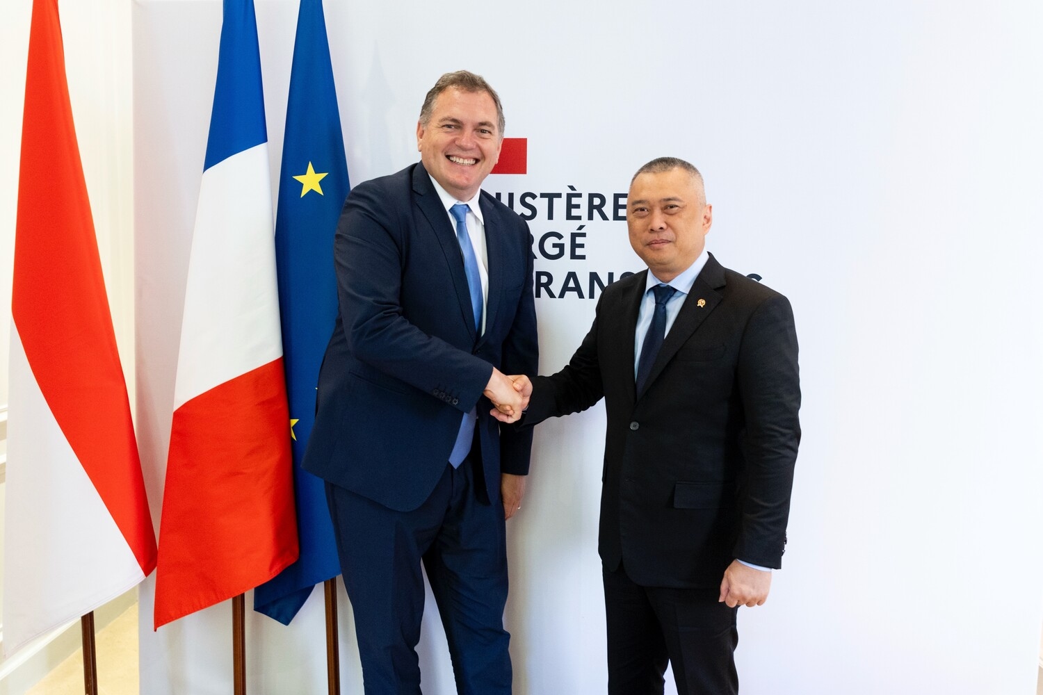 Perkuat Kerja Sama Sektor Transportasi, Indonesia dan Prancis Siap Kembangkan Proyek LRT Bandung