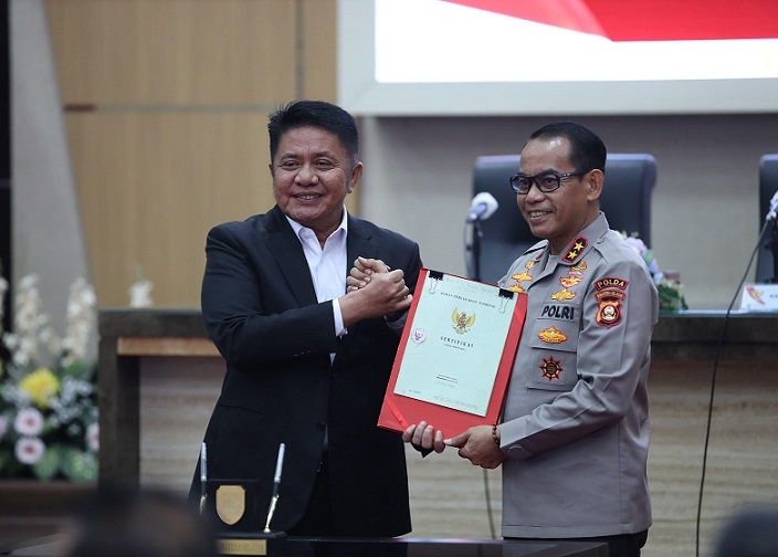 Gubernur Herman Deru Hibahkan Gedung Eks Samsat Palembang I untuk Dukung Tugas Ditlantas Polda Sumsel