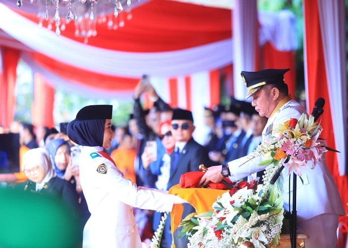 Gubernur Herman Deru Jadi Irup HUT ke-80 RI, Gaungkan Semangat Juang dan Kebanggaan Budaya Sumsel