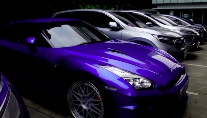 Harga Nissan GT-R, Mobil Mewah Sitaan KPK dari OTT Wamenaker Immanuel Ebenezer