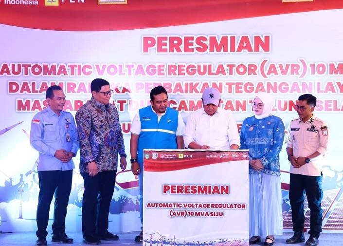 Gubernur Herman Deru Resmikan AVR 10 MVA di Banyuasin: Tegangan Naik, Ekonomi Warga Terdongkrak