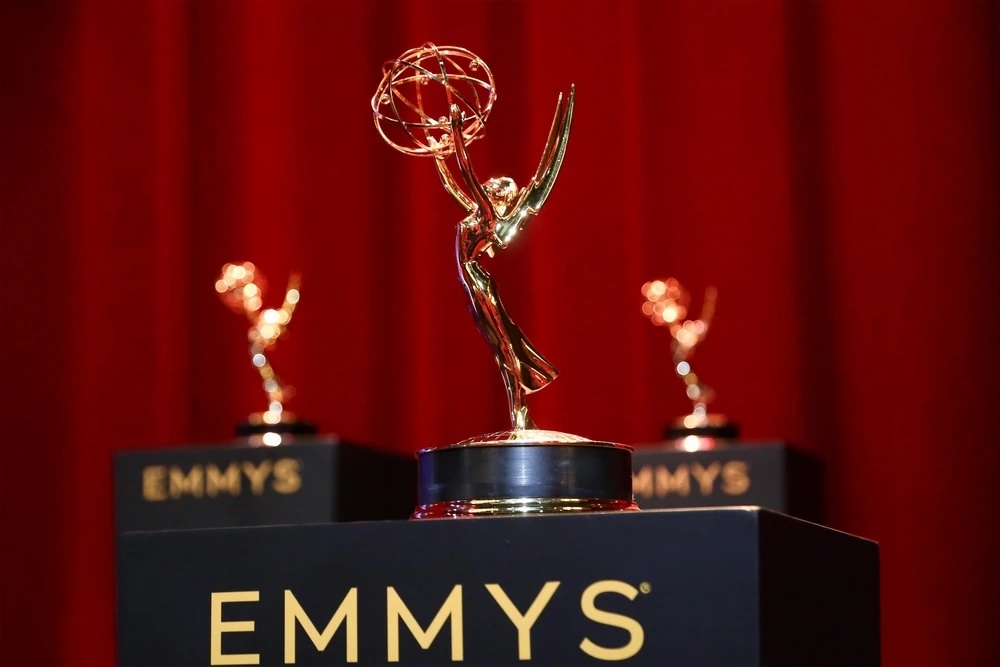 Artis Serukan “Bebaskan Palestina” di Emmy Awards 2025