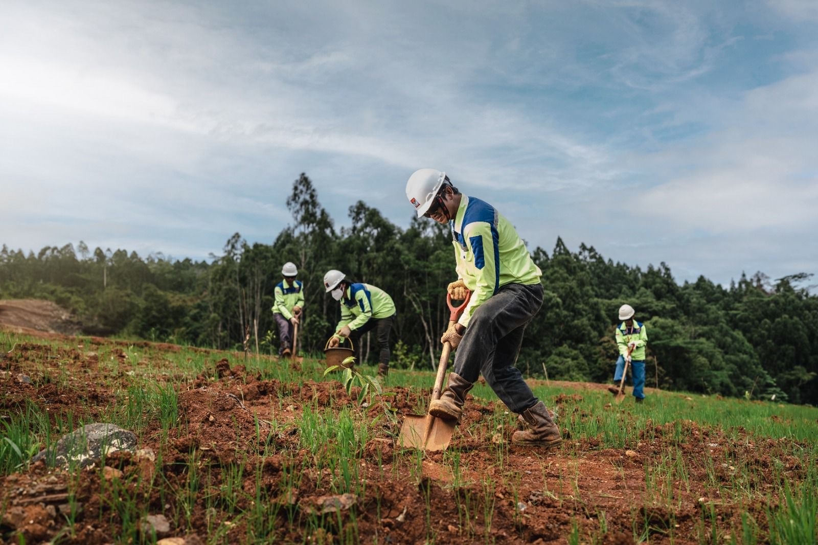 MIND ID Serap Ribuan Tenaga Kerja Lokal Lewat Proyek Hilirisasi Nikel