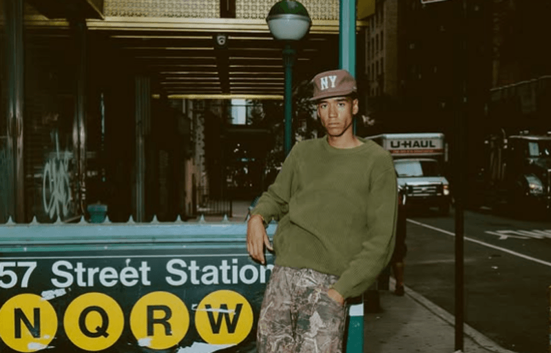 Lirik & Makna Lagu Show Me Love oleh Wizthemc: Tulusnya Permintaan Akan Cinta