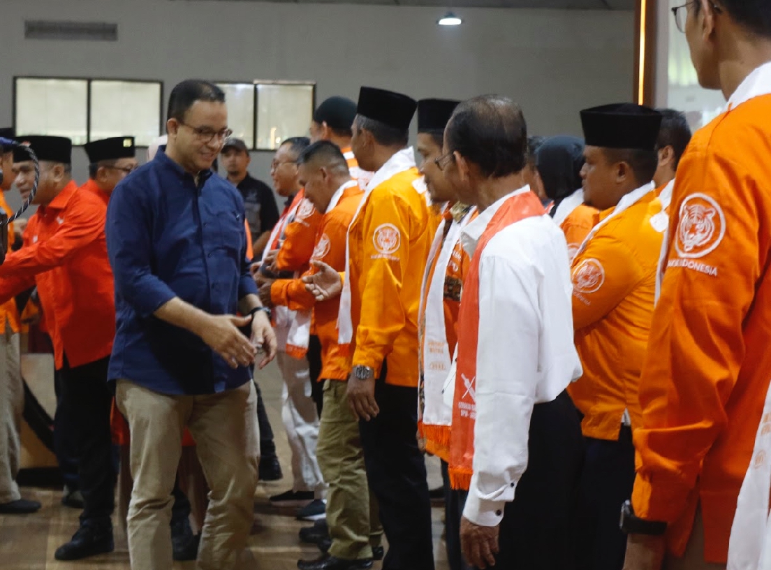 Gerakan Rakyat Jawa Tengah Dikukuhkan, Anies Baswedan Berpesan Jadi Sapu Lidi Membersihkan yang Kotor 