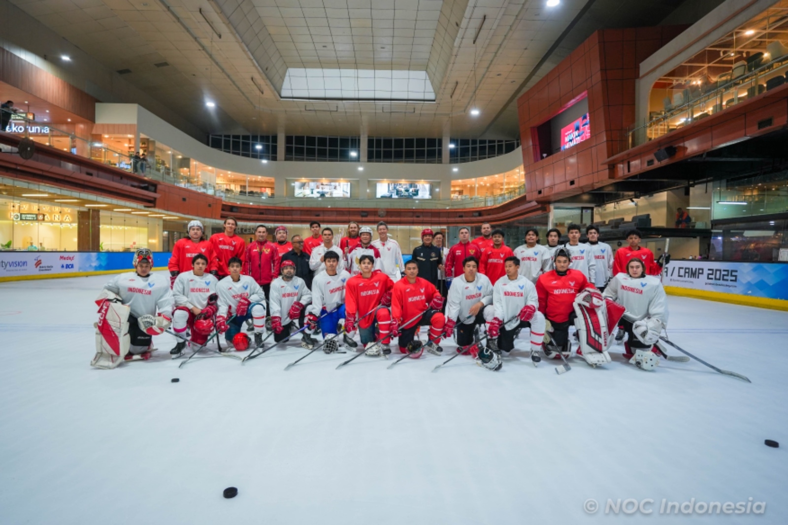 SEA Games:  Kirim 22 Atlet, Tim Nasional Hoki Es Indonesia Siap Catatkan Sejarah Baru di Thailand