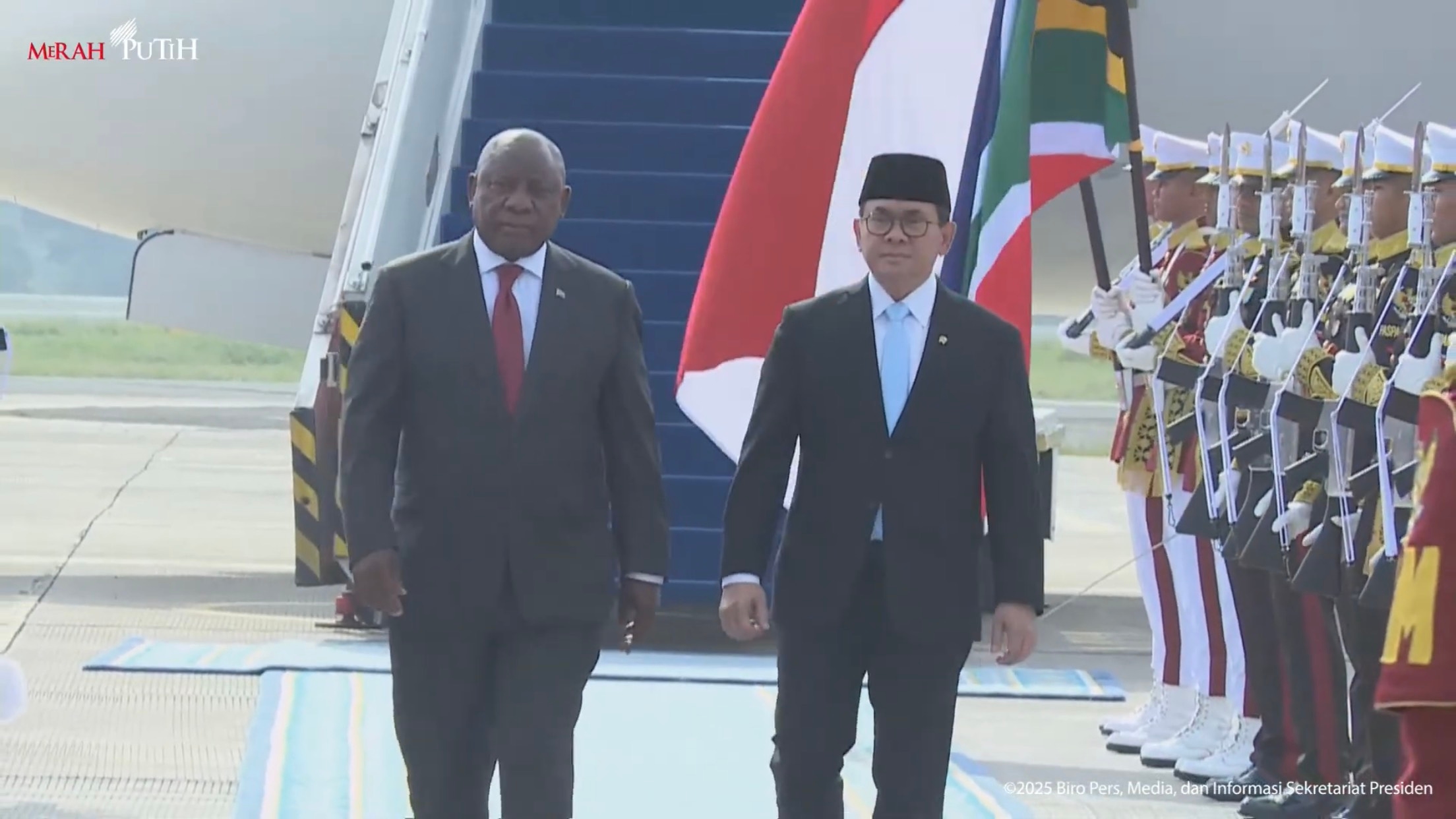 Presiden Afrika Selatan Tiba di Jakarta, Lanjut Temui Prabowo Siang Ini