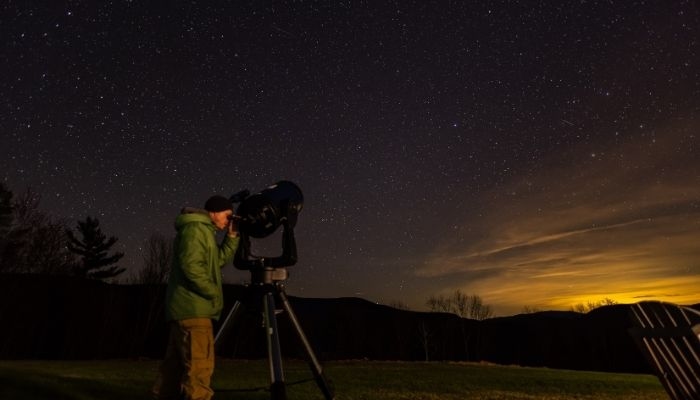 Fenomena Supermoon Hari Ini, 5 November 2025 Jam Berapa? Ini Waktu Terbaiknya