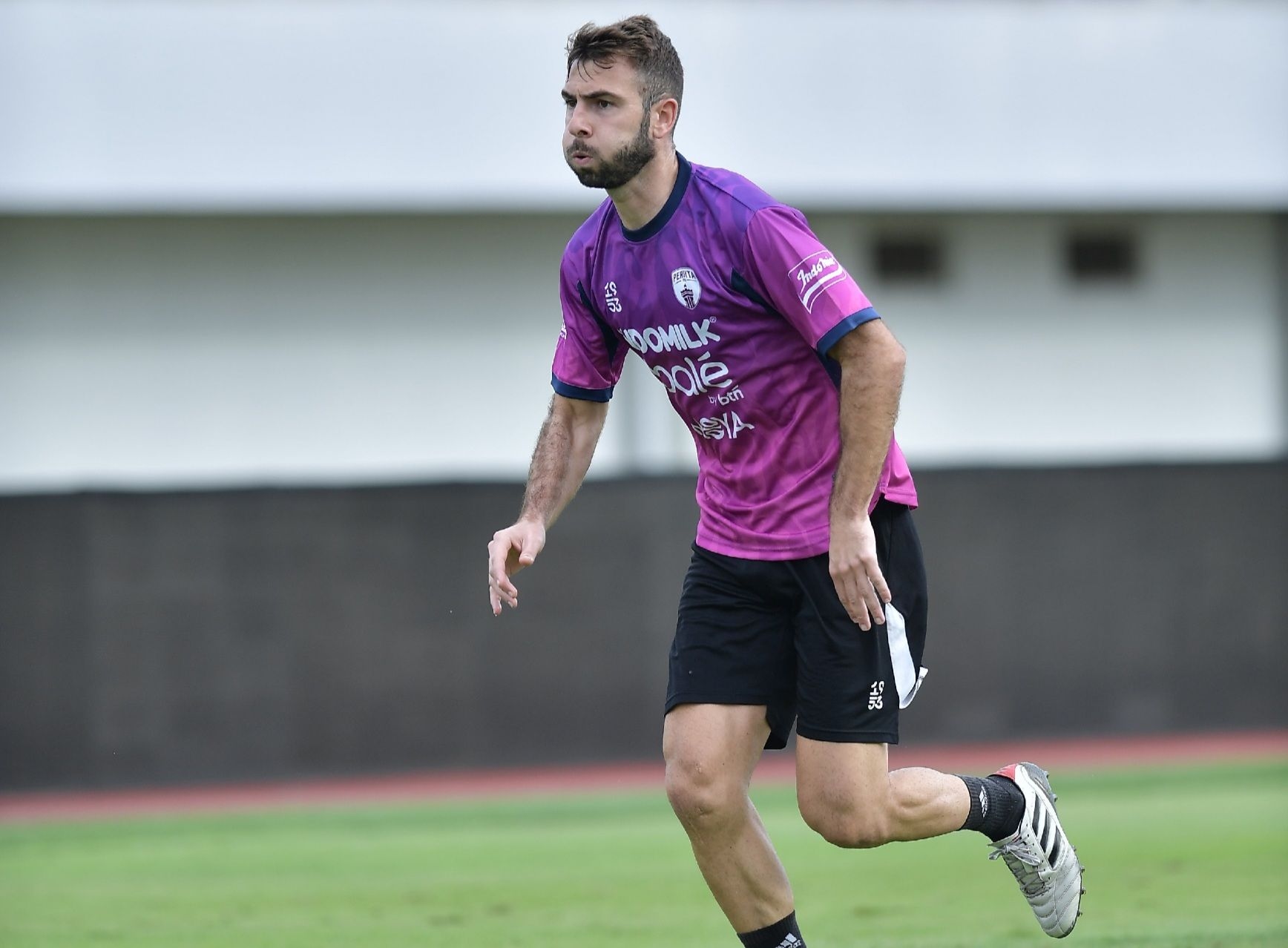 Resmi, Persita Tangerang Boyong Eks Gelandang Persija Jakarta Ramon Bueno