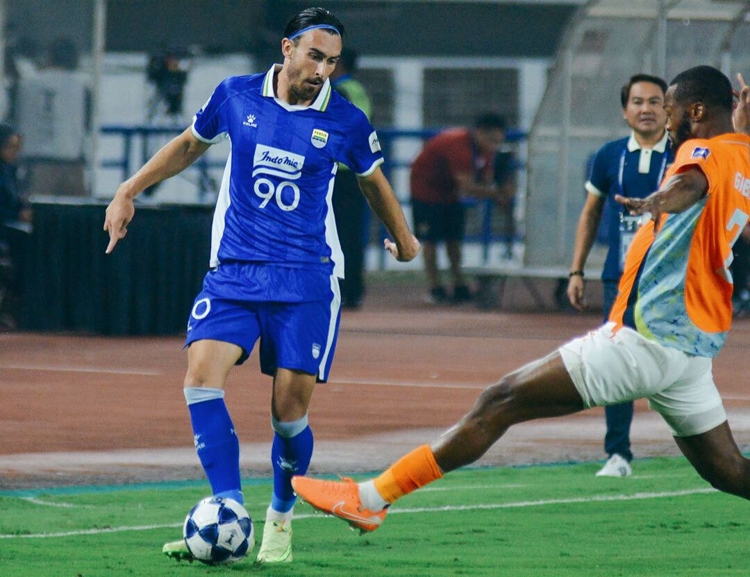 Persib vs Ratchaburi: Andrew Jung Akui Kartu Merah Uilliam Barros Persulit Maung Bandung