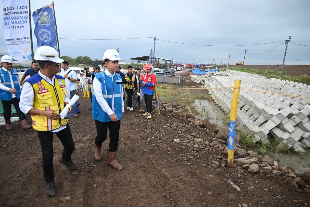 Ditargetkan Rampung Pertengahan 2027, Tol Semarang-Demak I Bantu Kendalikan Banjir Rob di Pantura