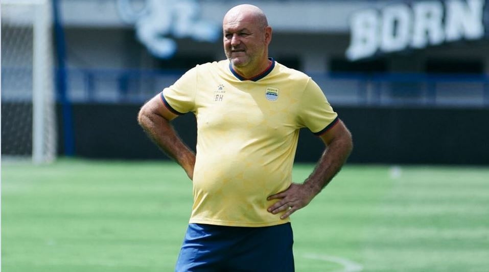 Persib vs Persita: Kalah di Pertemuan Pertama, Bojan Hodak Tegaskan Maung Jangan Lakukan Kesalahan