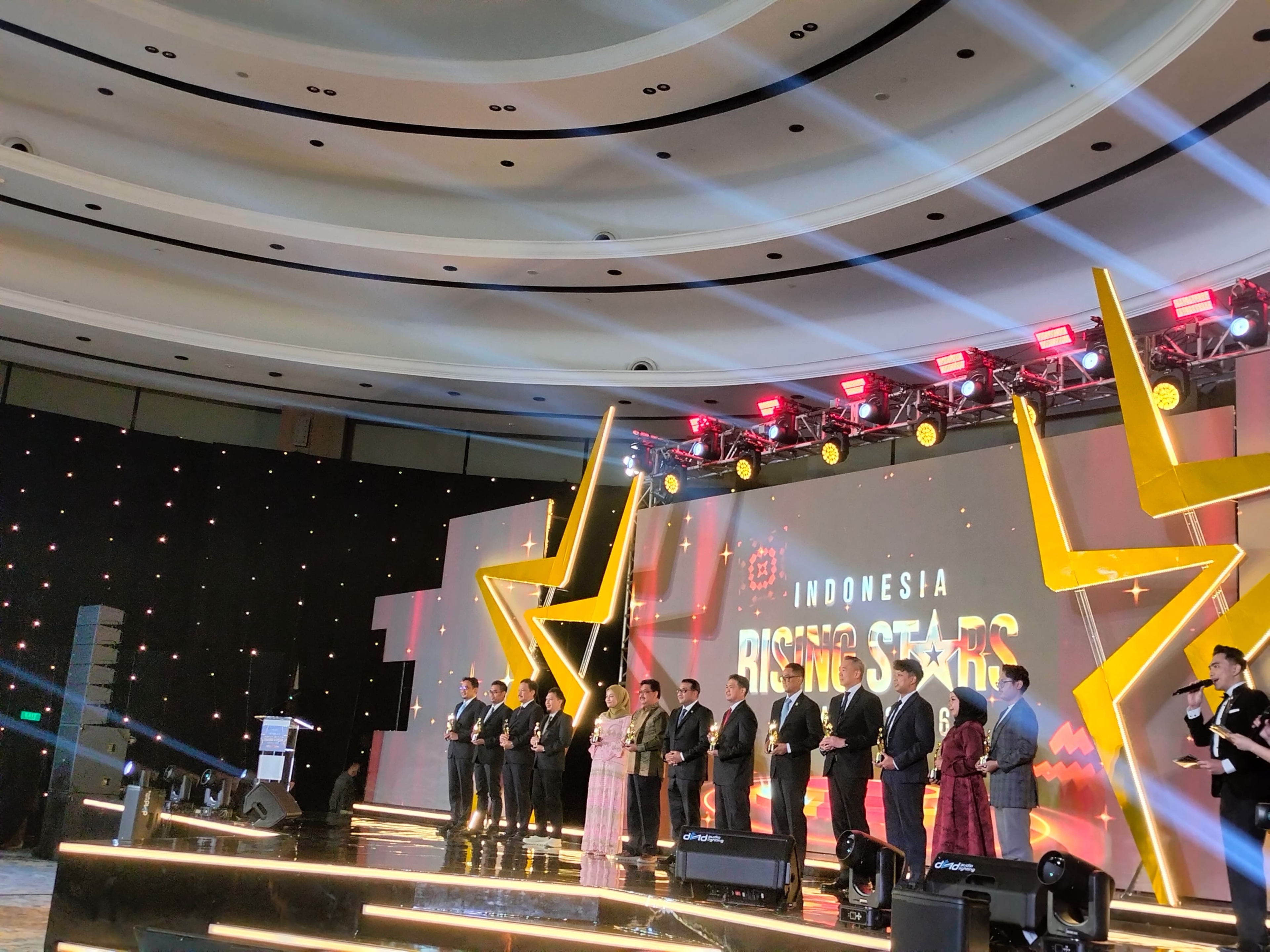 Aksi Nyata Telkomsel Saat Bencana Sumatera Gaet Penghargaan Impact Solution di Indonesia Rising Stars Awards 2026