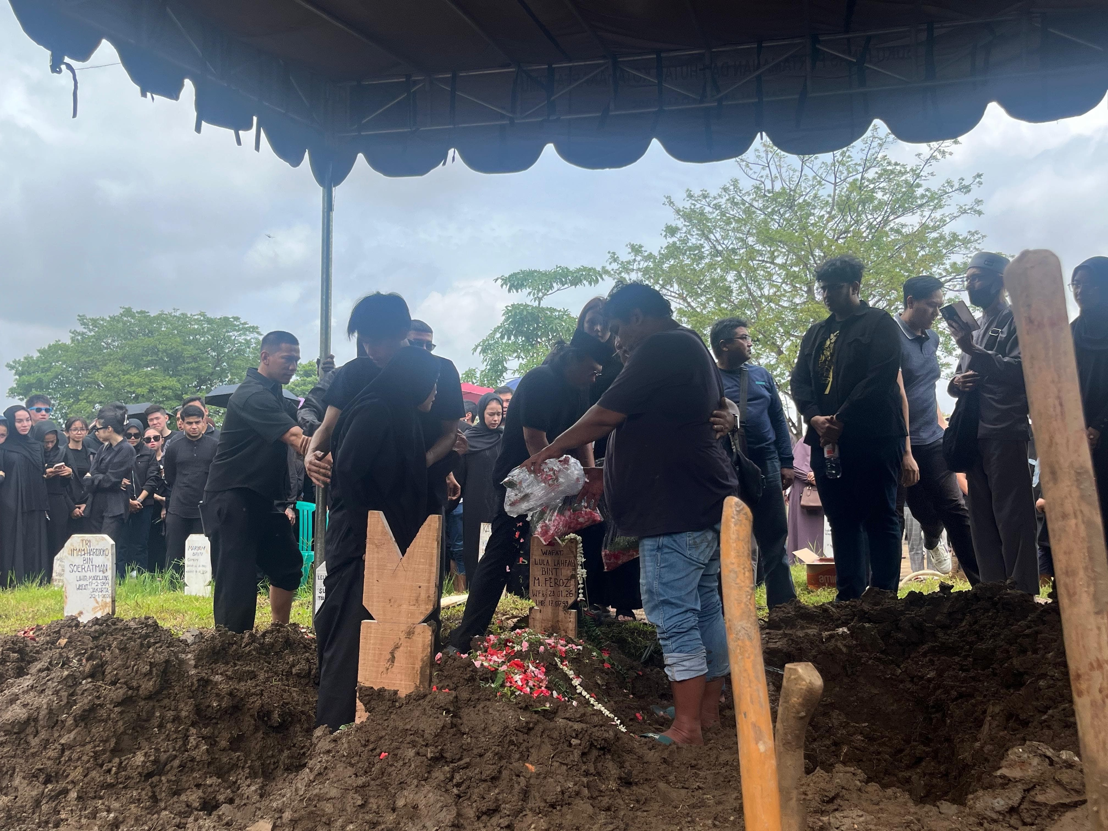 Tumben Lula Lahfah Ajak Keluarga Makan Bareng, Pertanda Mau Pergi untuk Selamanya?