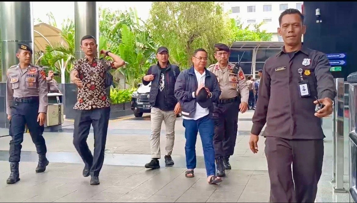 4 Orang Dikabarkan Jadi Tersangka Kasus Pengisian Jabatan, Ada Bupati Pati Sudewo