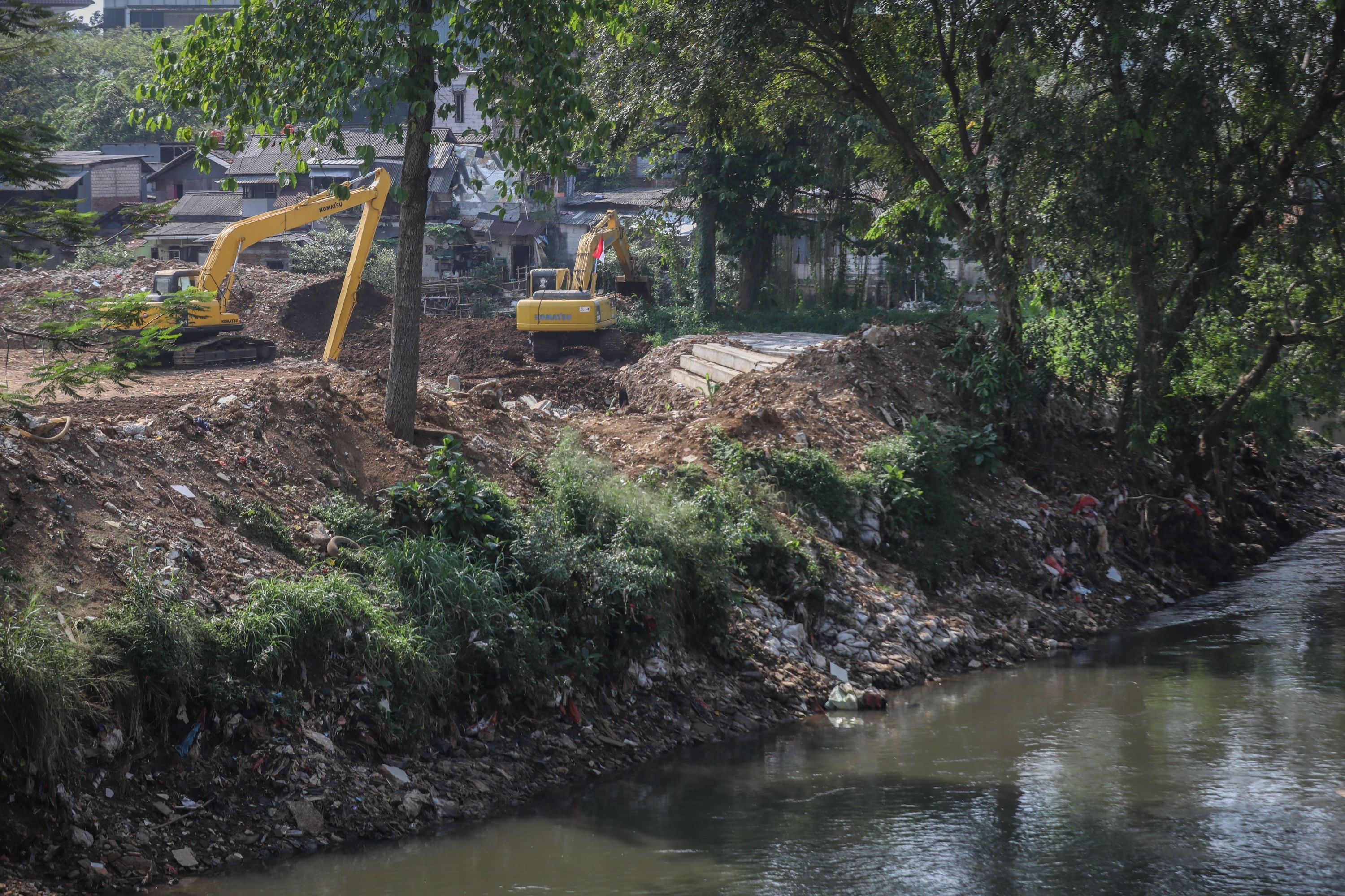 Pemprov Jakarta Lanjutkan Normalisasi Sungai Ciliwung yang Tertunda Sejak 2017