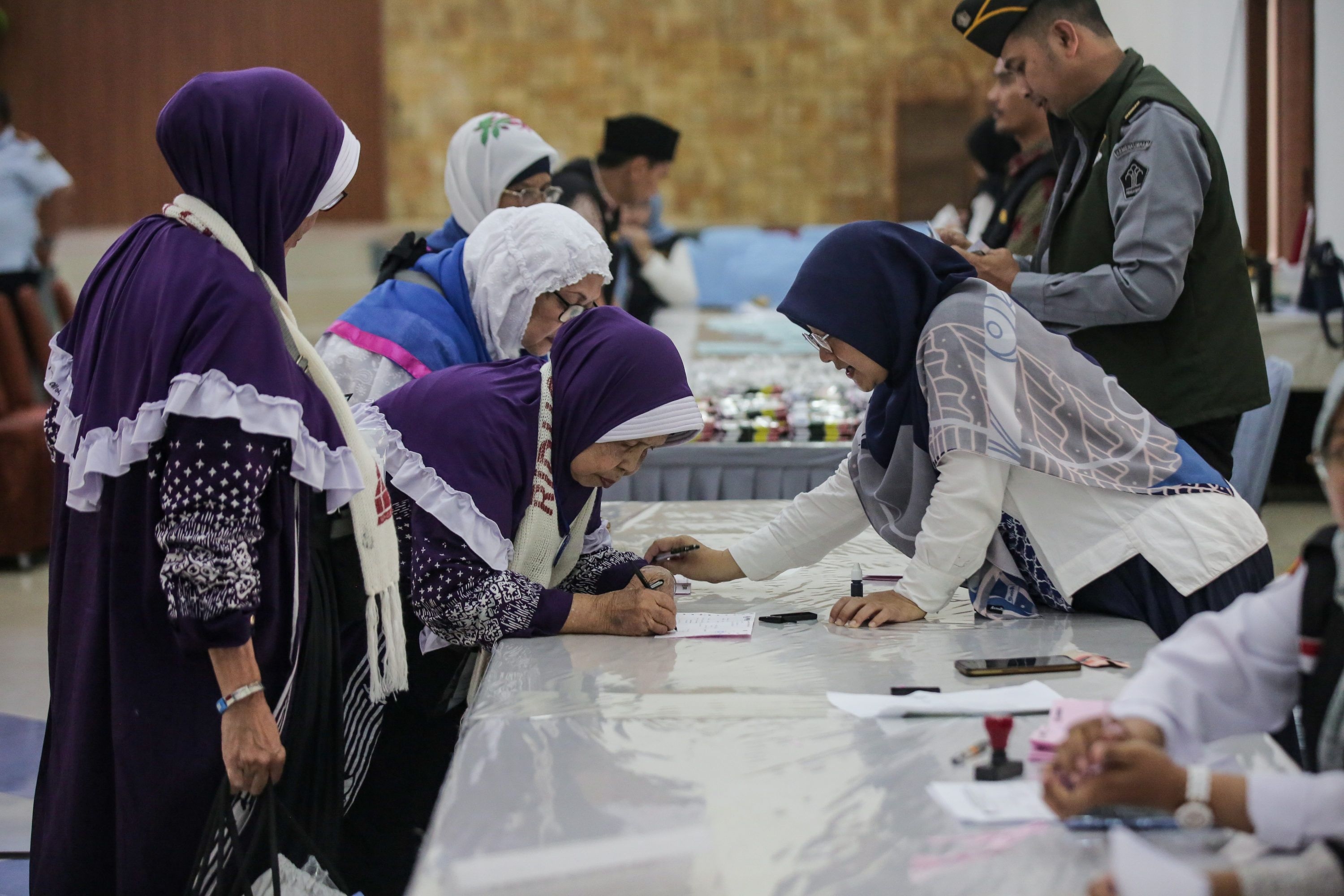 MUI Disesak Tetapkan Fatwa Haram Daftar Haji Pakai Uang Korupsi