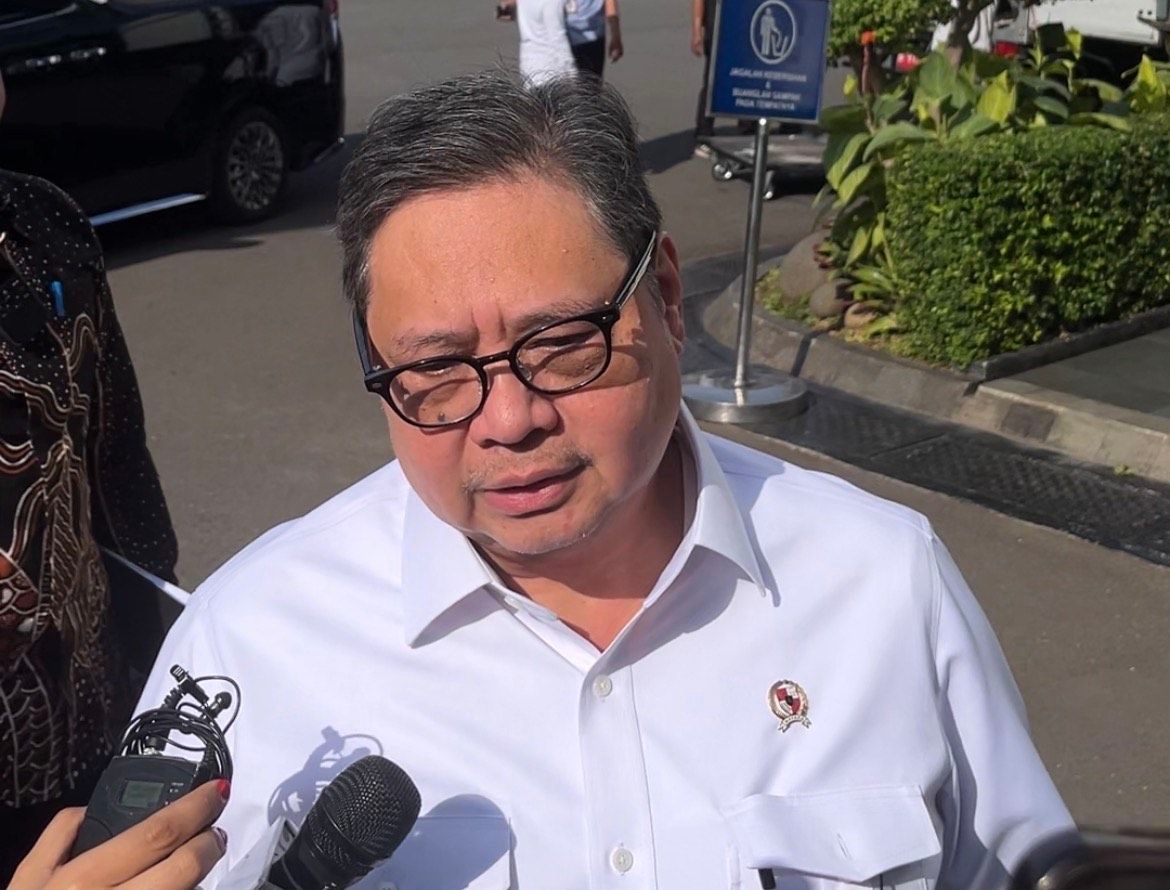 Airlangga: Insentif Otomotif Perlu Dievaluasi, Investasi EV Meningkat