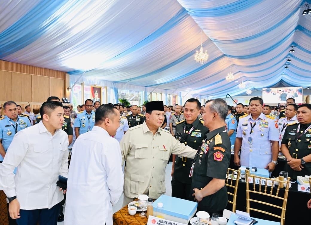 Dari Istana, Prabowo Minta TNI-Polri Jaga Kepercayaan Rakyat dan Kawal Program Strategis