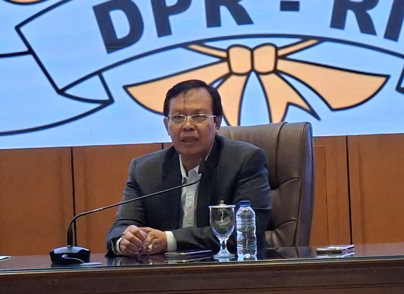 Trubus: MKMK Tak Berwenang Batalkan Keppres Pengangkatan Hakim MK