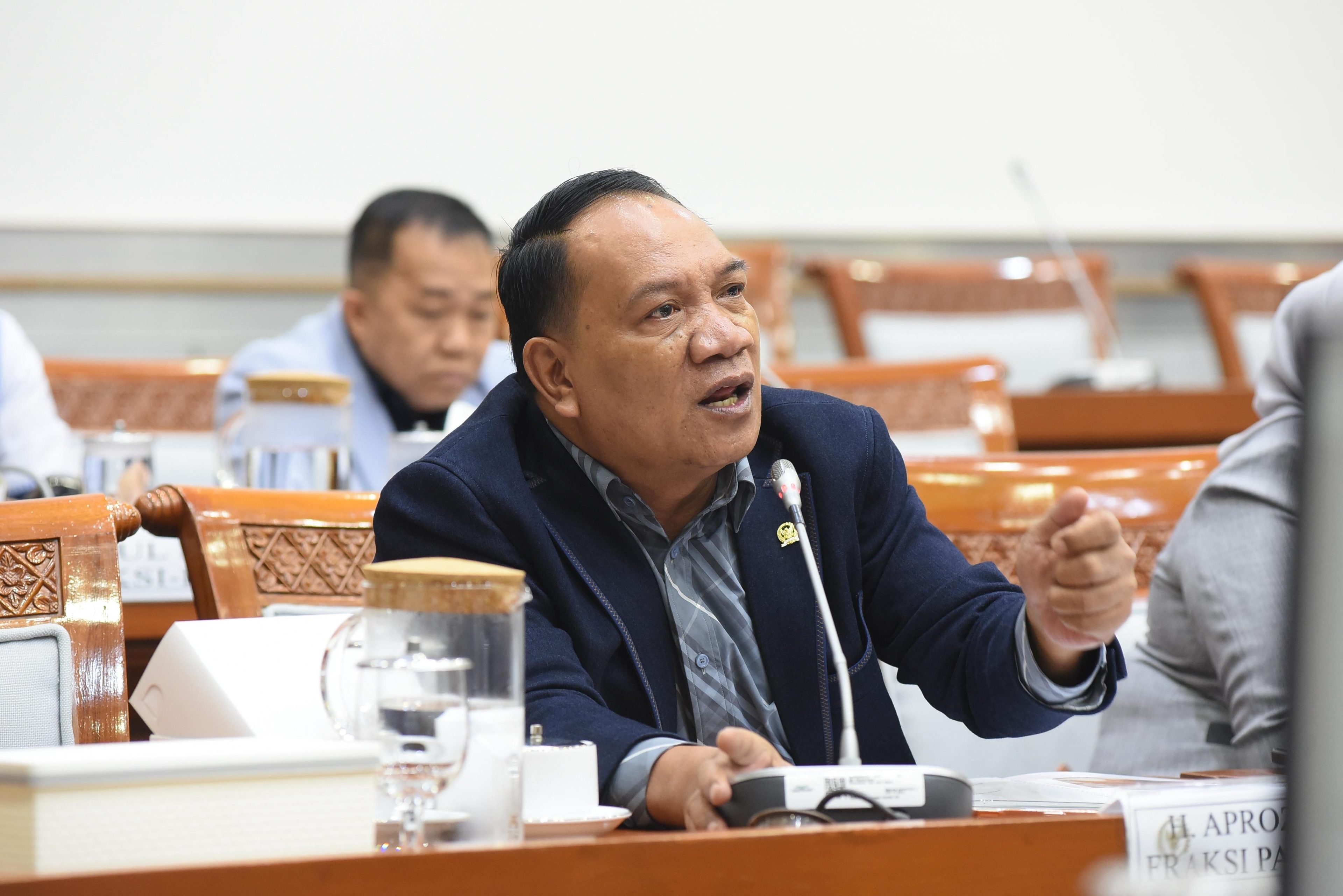 DPR Minta BPJPH Percepatan Sertifikasi Halal untuk Dukung Program MBG