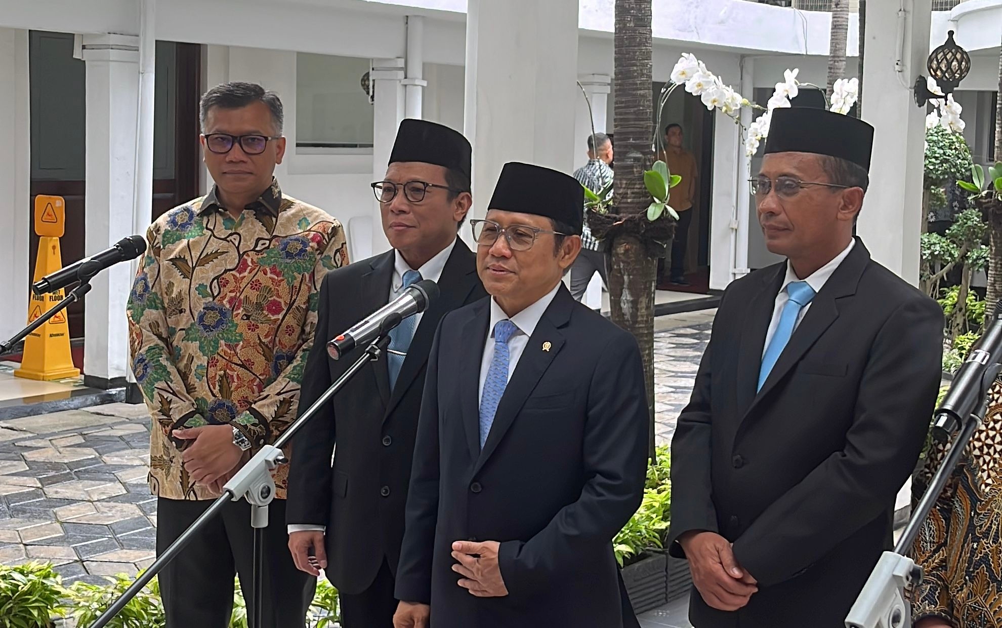 Menko PM Lantik Dirut-Dewas BPJS Kesehatan dan Ketenagakerjaan 2026–2031, Ini Daftarnya