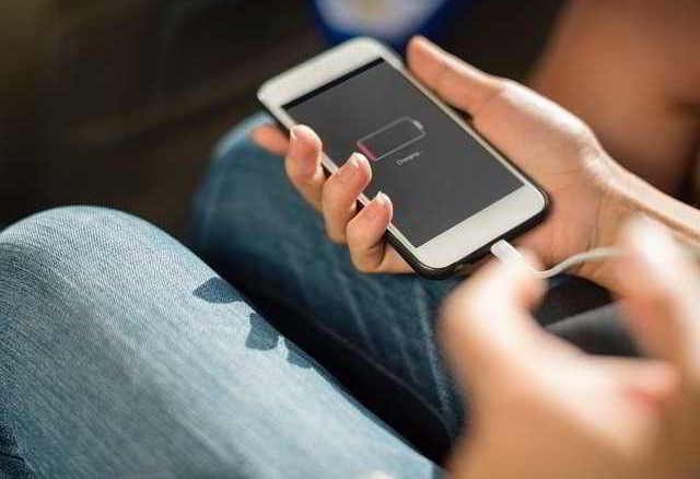 Penyebab Charger HP Cepat Rusak dan Tips Agar Lebih Tahan Lama