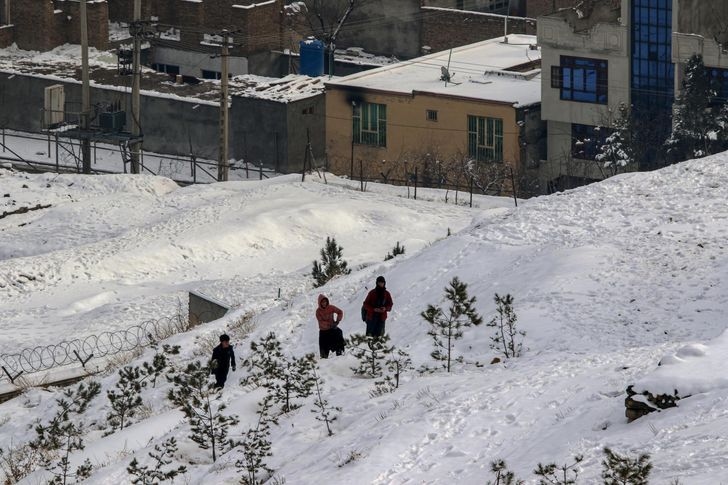 Salju dan Hujan Lebat Tewaskan 61 Orang di Afghanistan, 110 Lainnya Luka-luka