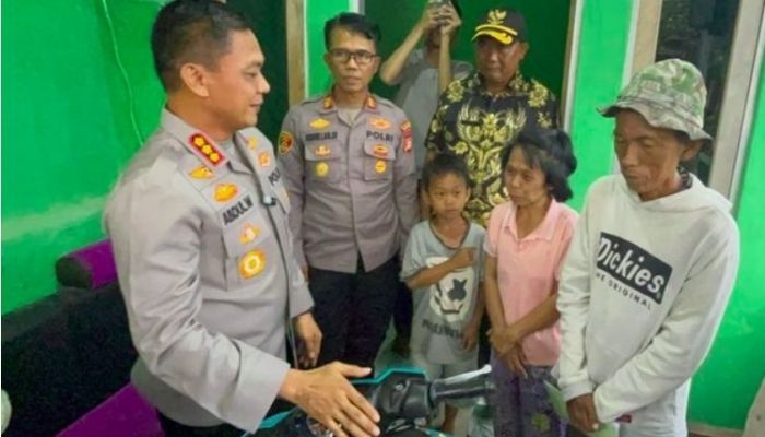 Fakta Lengkap di Balik Video Viral Pedagang Es Gabus Dituduh Pakai Spons