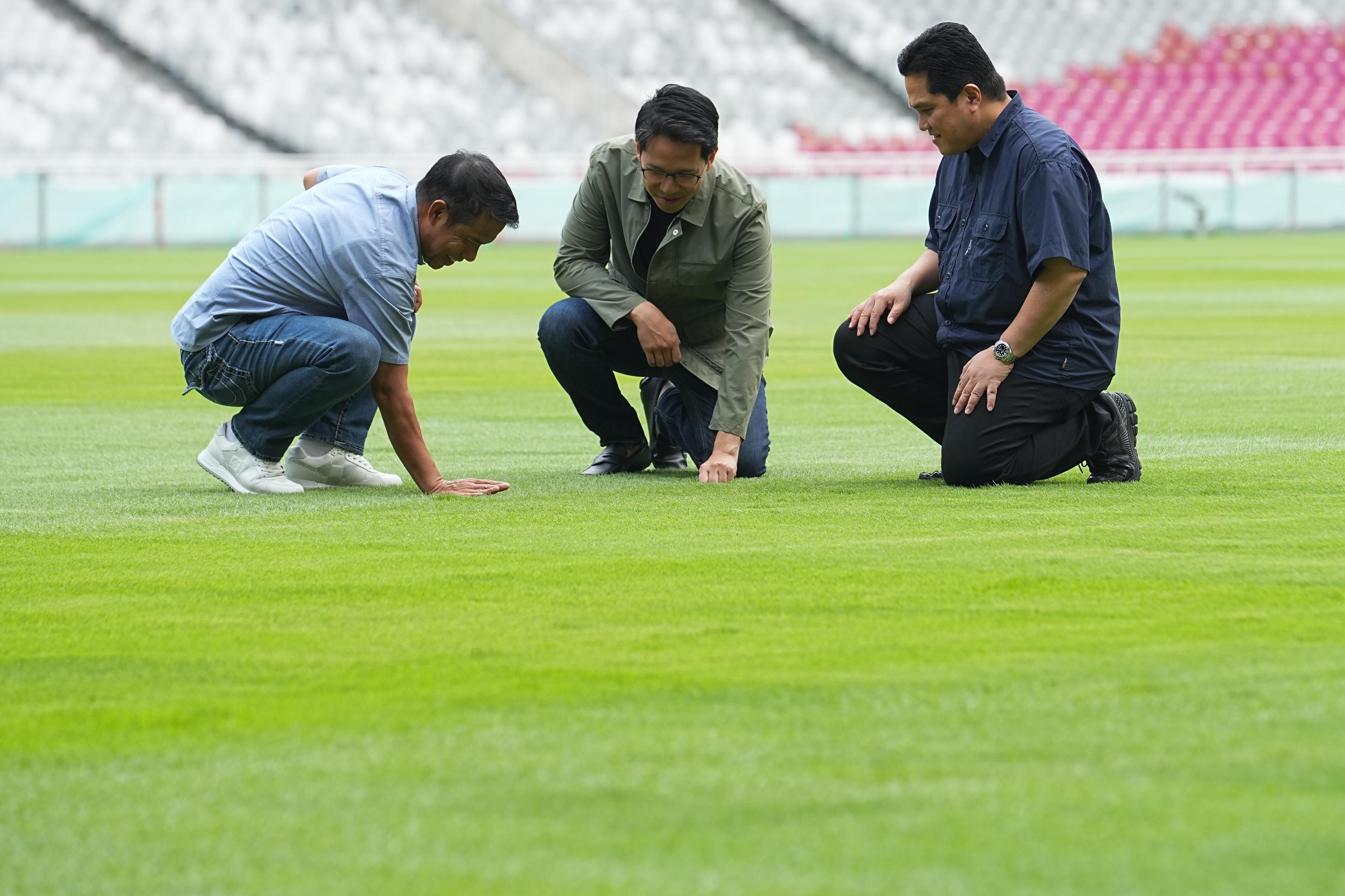 Erick Thohir Tinjau Langsung Kondisi Lapangan Stadion GBK Jelang FIFA Series 2026 