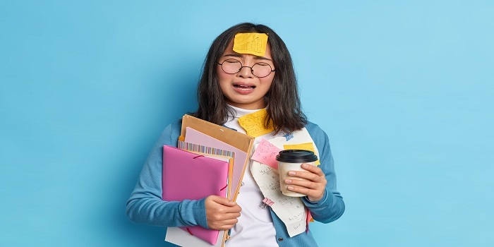 Bagaimana Pikiran Negatif Berkaitan Erat dengan Kecemasan Berlebihan