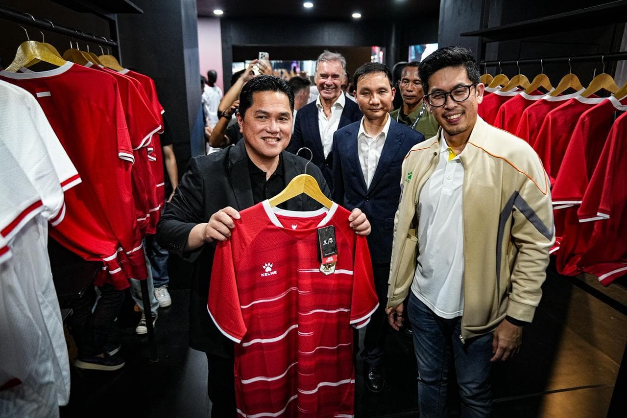 Kelme Dukung Timnas Indonesia sebagai Apparel Resmi, Erick Thohir Janji Bayar Kepercayaan