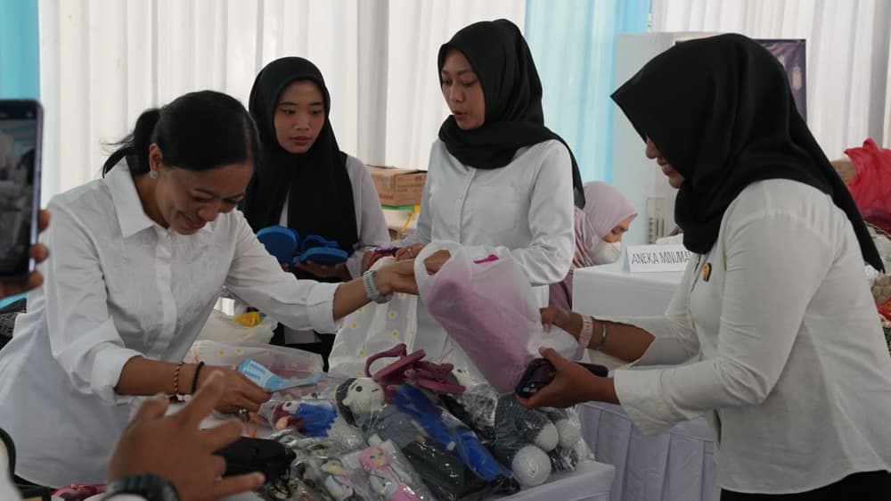 Produk Buatan Warga Binaan Laris Manis di Bazar Pasar Murah Ramadan Ditjenpas