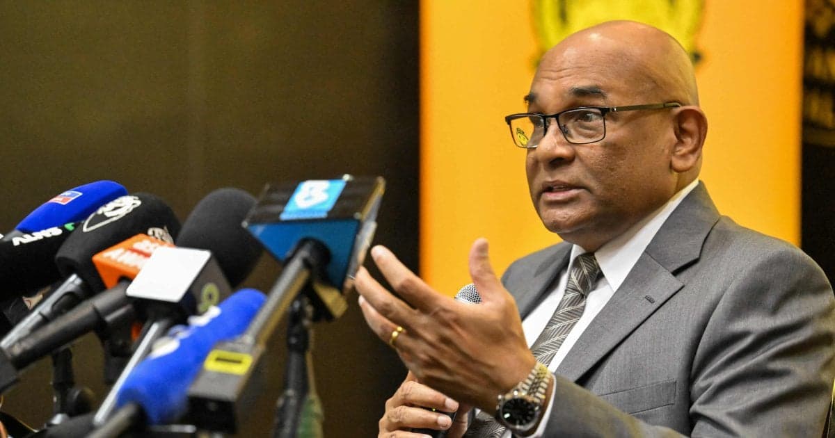 Sekjen AFC Isyaratkan Timnas Malaysia Tak Dihukum Seperti Timor Leste Dalam Kasus Pemalsuan