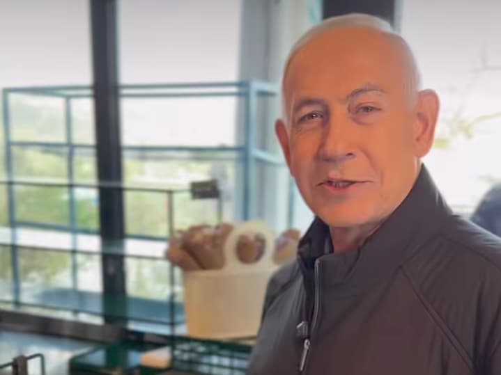 Chatbot AI Grok Tegaskan Video Terbaru Netanyahu di Kedai Kopi 100% Deepfake