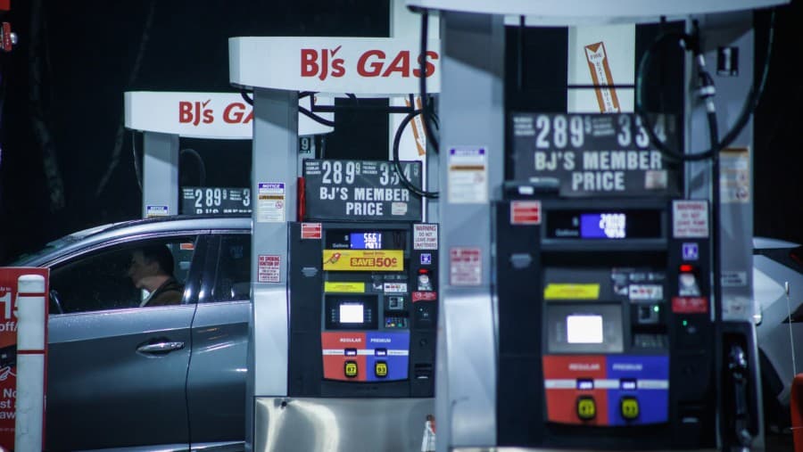 Perang Iran Bayangi Kenaikan Retail Sales di Amerika Serikat