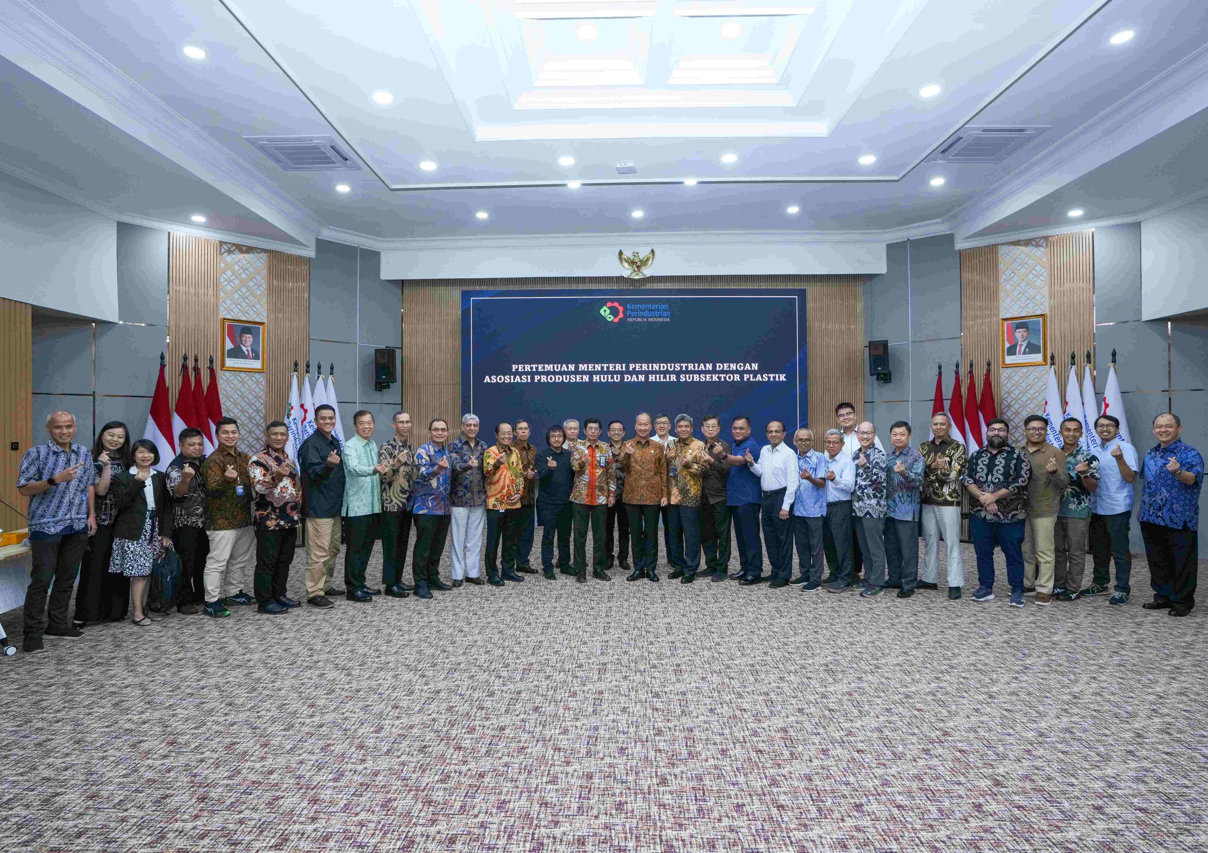 Kemenperin Pastikan Stok Plastik Aman Meski Krisis Selat Hormuz masih Menghantui
