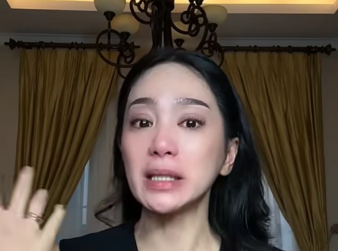 Ayah Bunga Zainal Meninggal Dunia Usai Berjuang Melawan Kanker